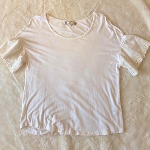 White laced sleeved T-shirt